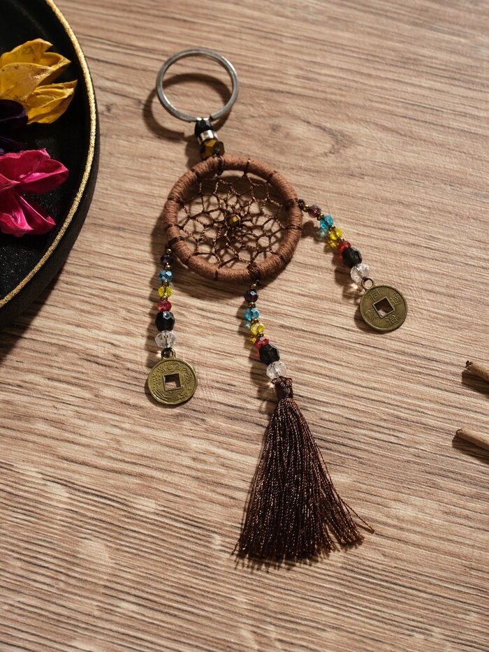 Брелок коричневый