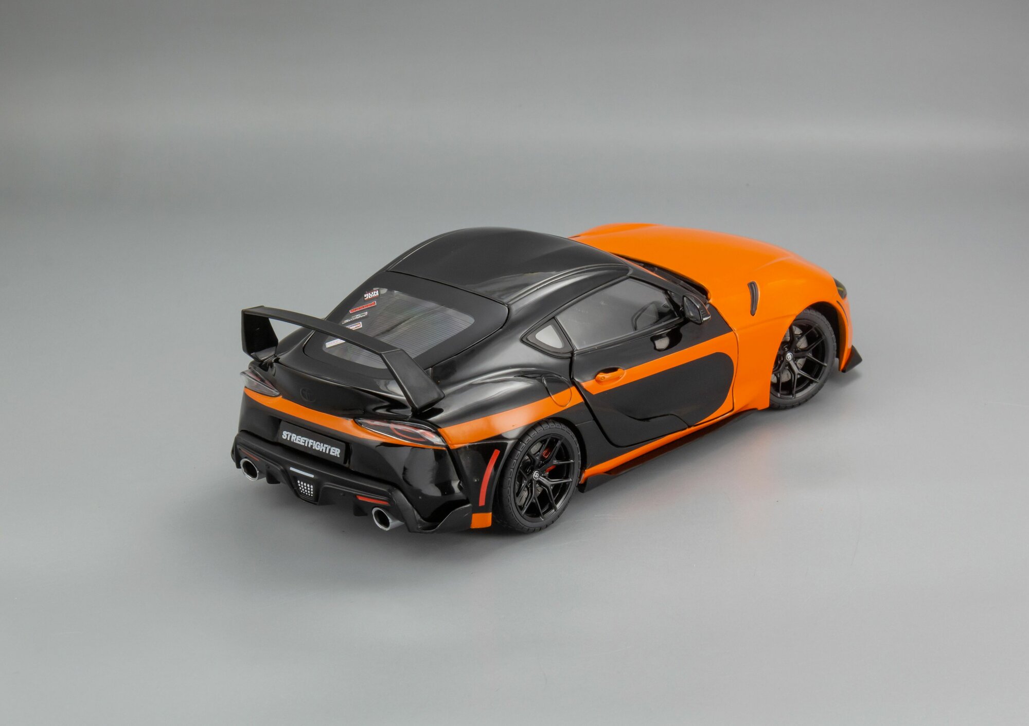 Коллекционная масштабная модель 1:18 Toyota GR Supra - 2024 от Solido — фото 1
