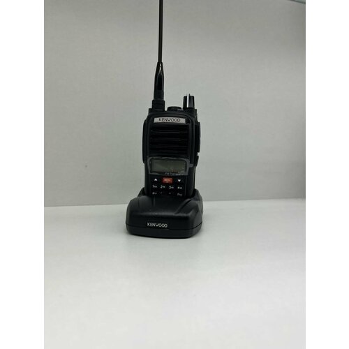 портативная двухдиапазонная рация baofeng vhf 136 174 мгц uhf 400 520 мгц каналов 5 вт fm с гарнитурой Портативная радиостанция (рация) KENWOOD TK-500