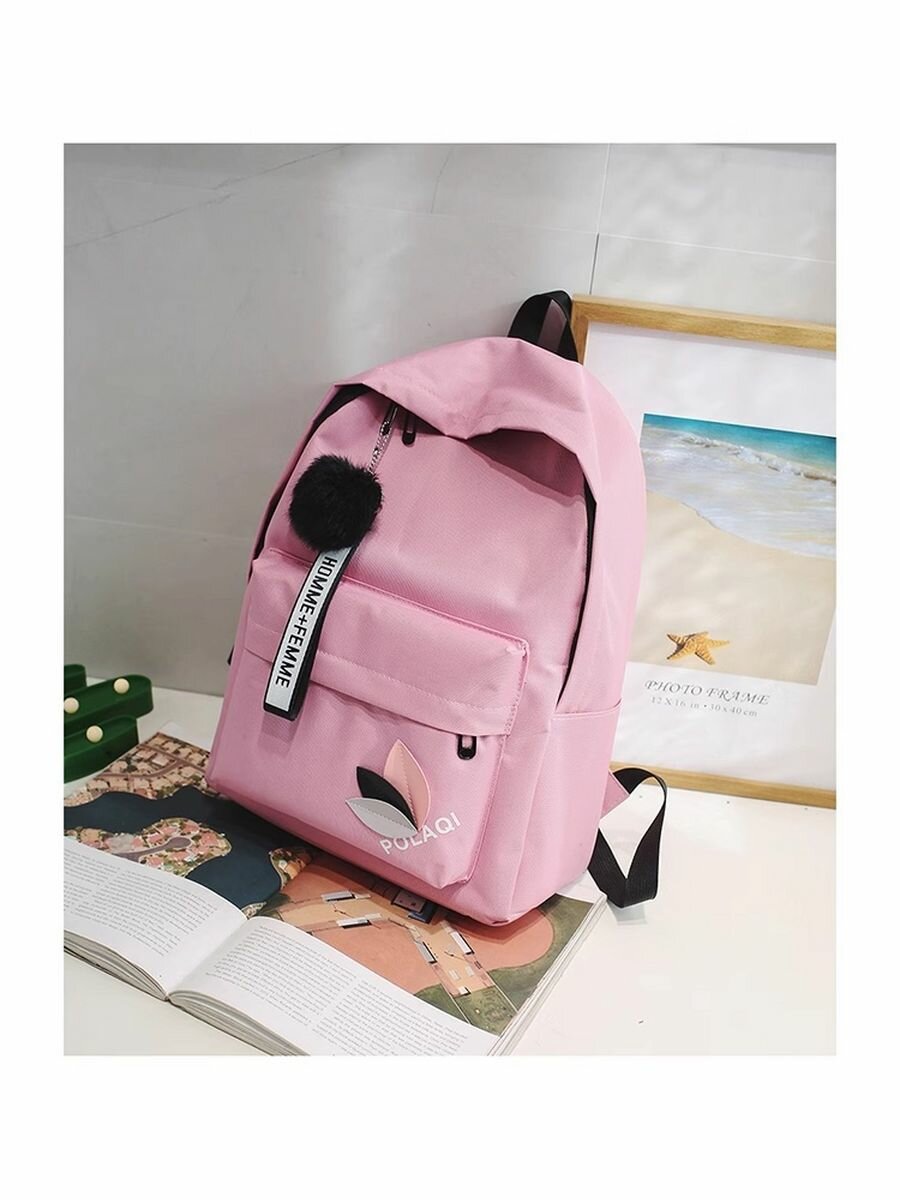 фото Простая маленькая сумка для школьников