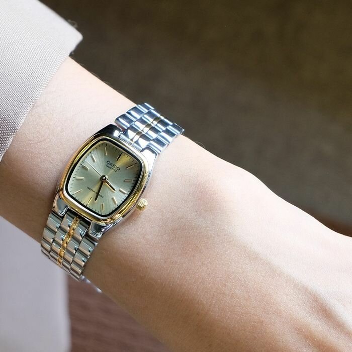 Наручные часы CASIO, серебряный, золотой — фото 1
