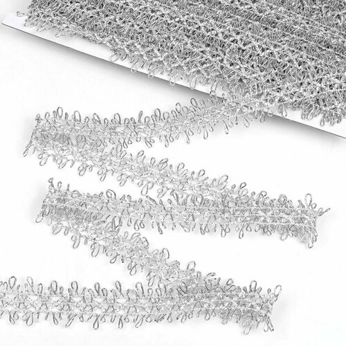 Тесьма отделочная металлизированная шир28 мм цв серебро 137 метров 849₽