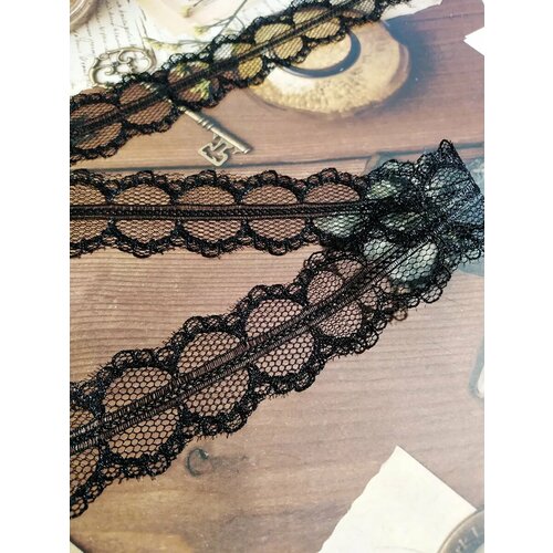 Кружевная лента капрон 5 м 239₽