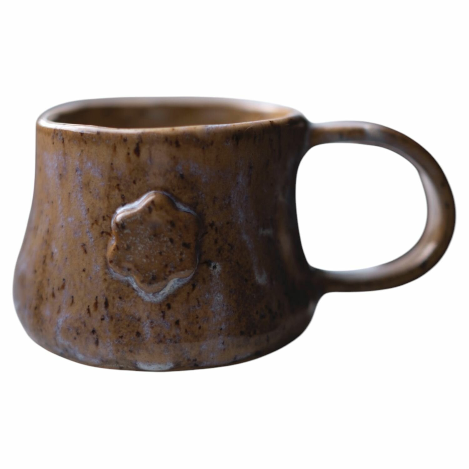 Кружка ручной работы бежевая с цветочком, керамика, 250 мл