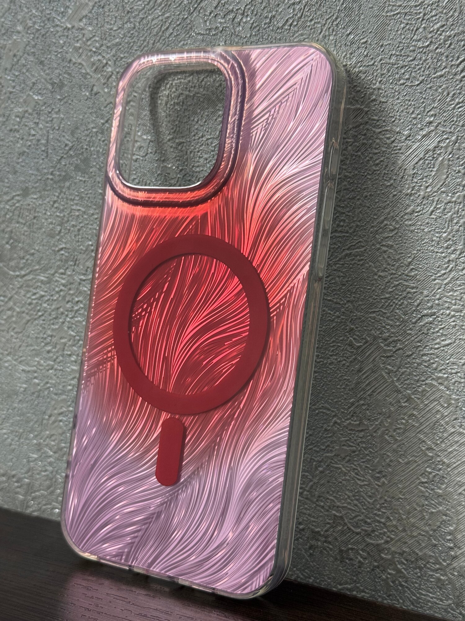 Чехол для iPhone 14 pro с Magsafe. Красный с узорами. Apple iPhone 14 Pro case. — фото 1