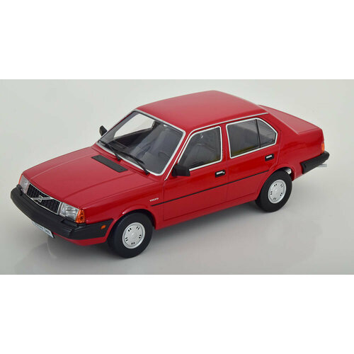 Volvo 340 1987 red