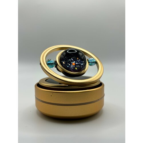 Ароматизатор на солнечной батарее вращающийся Ароматизатор на панель автомобиля Автопарфюм 1999₽