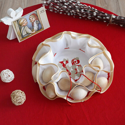 Пасхальница с православной вышивкой "ХВ" к Пасхе для пасхальной корзины, к праздничному столу