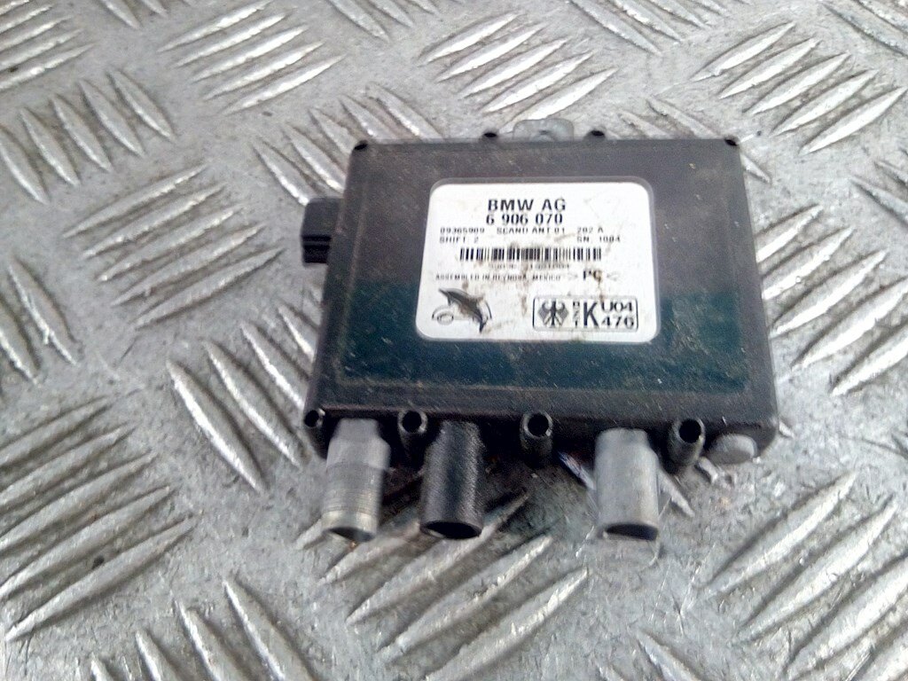 Усилитель антенны BMW X5 (E53) 65256906070 арт. 516023