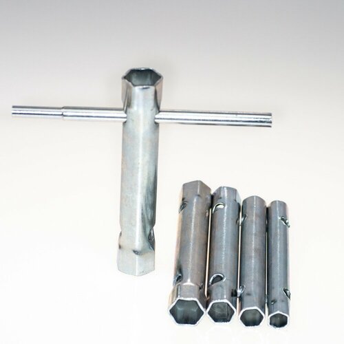 Набор трубчатых ключей 8-17мм 448₽