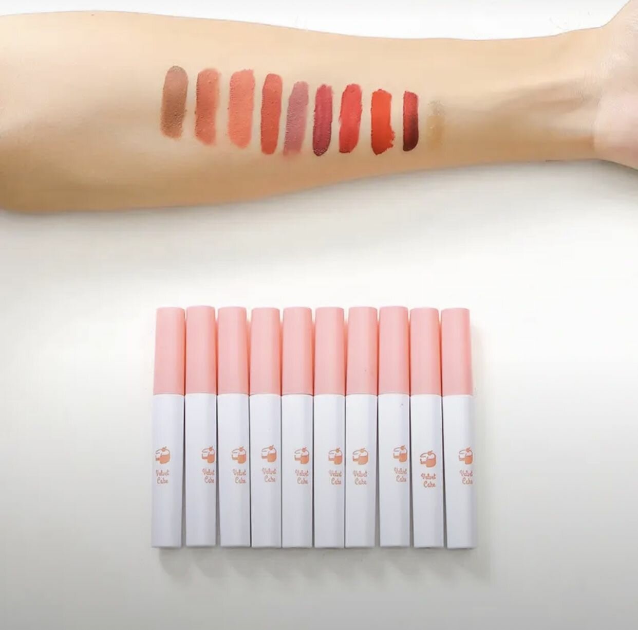 Lana Del Rey Lipstick Cigarette Gloss, 10 цветов, набор блесков для губ, стойкая губная помада — фото 1