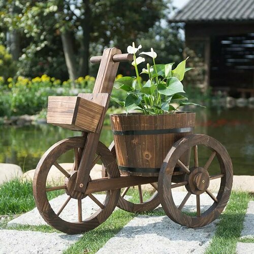 коричневый