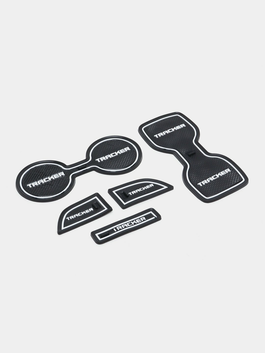 Коврики резинки, вставки на торпеду автомобиля Tracker 2 противоскользящие — фото 1