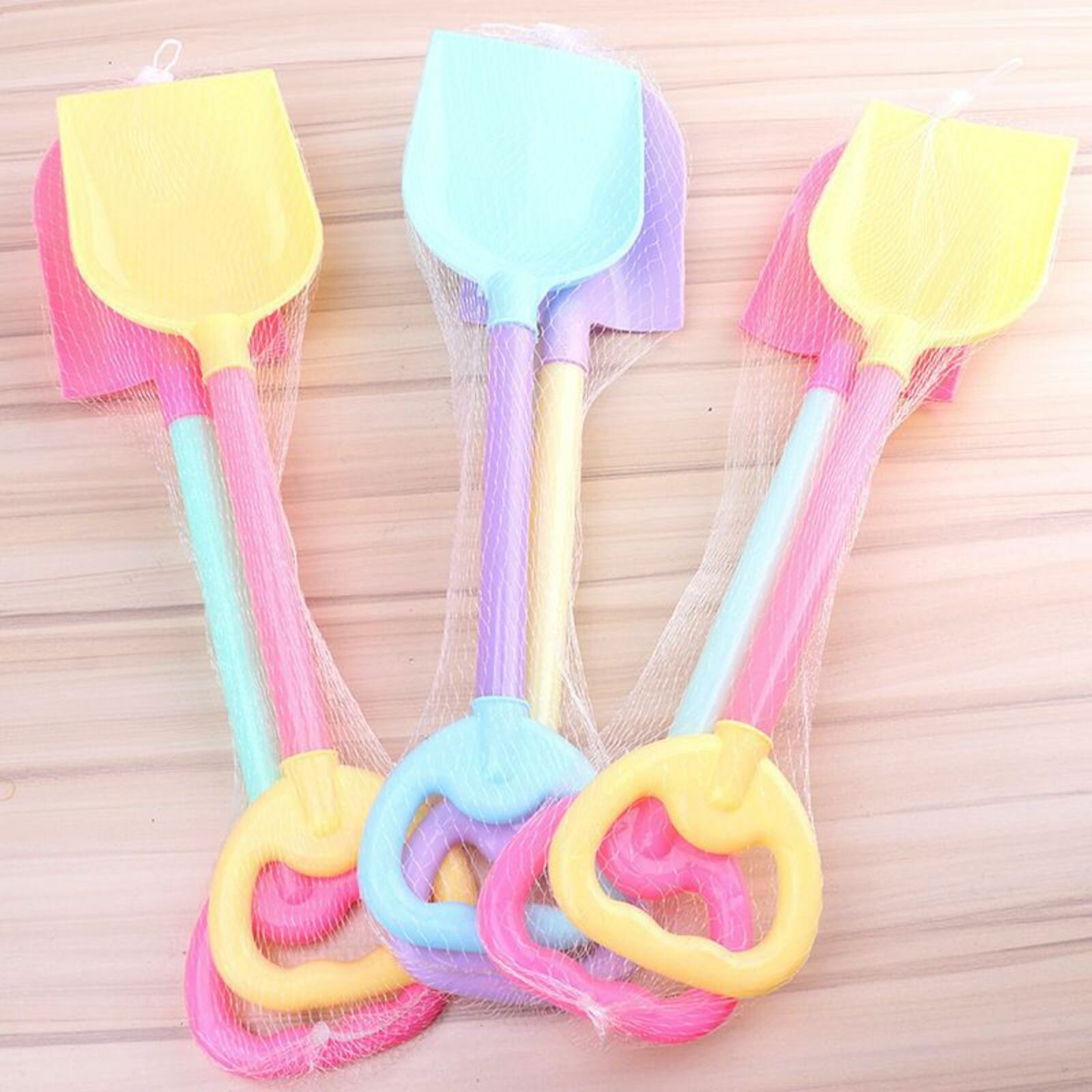 Детский набор из двух лопат для песка и снега (37 см разные формы и цвета)