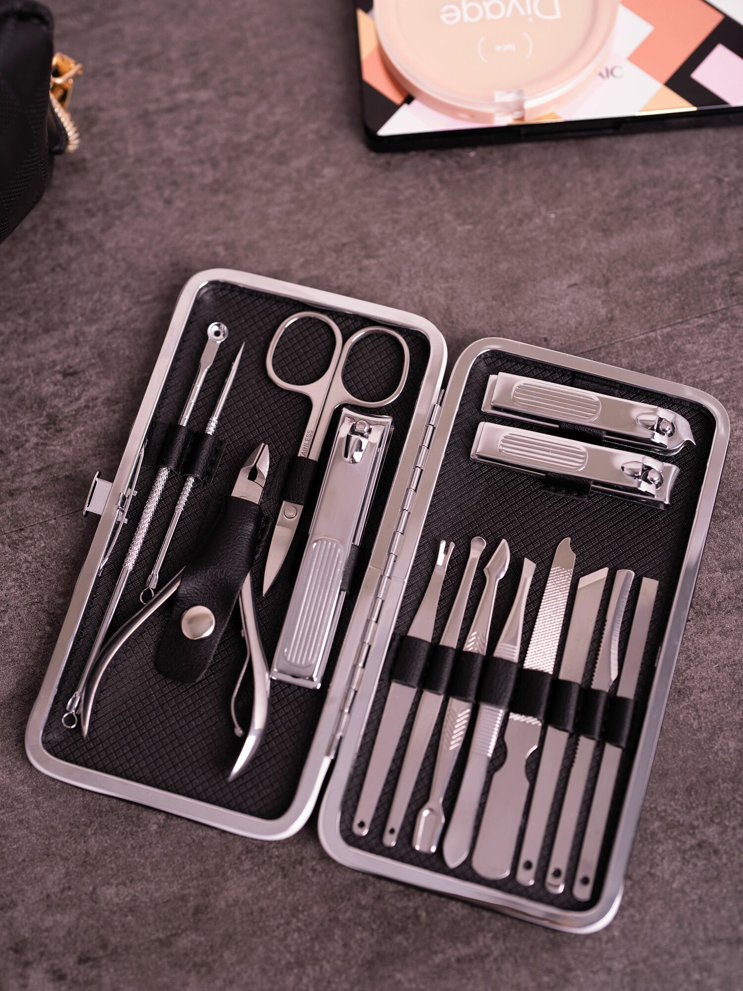 Картинки Набор для маникюра, медицинская сталь, подарочная упаковка, 15 предметов