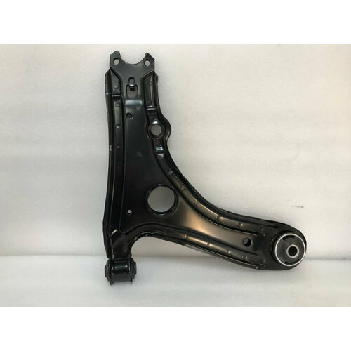 Рычаг передней подвески LR 2904025HL FAW Oley 2949₽