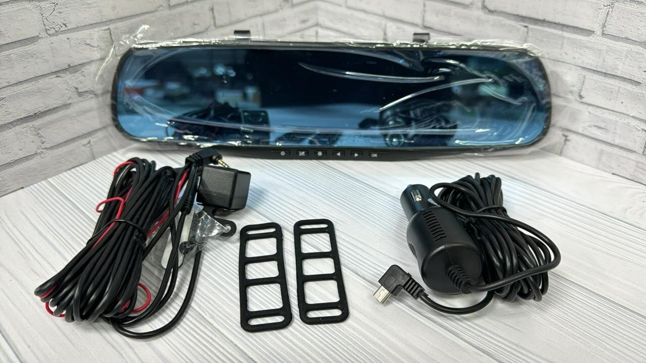 Видеорегистратор для автомобиля Vehicle Blackbox DVR Full HD, зеркало заднего вида 2 камеры, черный