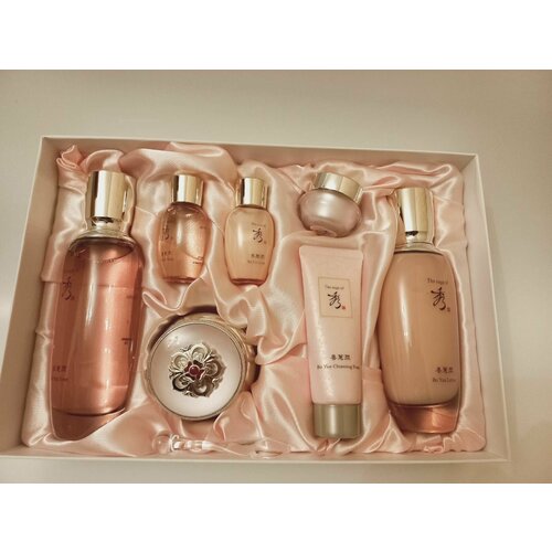 The Saga of Xiu Sunhyeyun питательные, увлажняющие средства в подарочном наборе для ухода за лицом