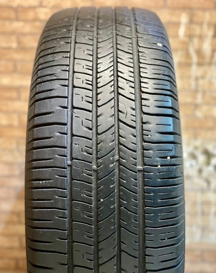 Goodyear Eagle RS-A 235/65 R17