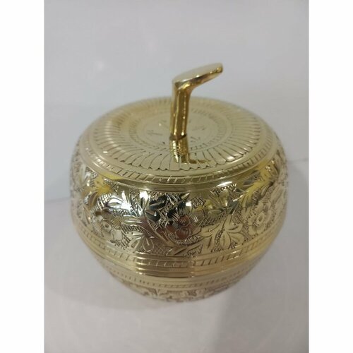 Индия Трейд BE-8610698 Шкатулка яблоко латунь резная 12 см индия трейд