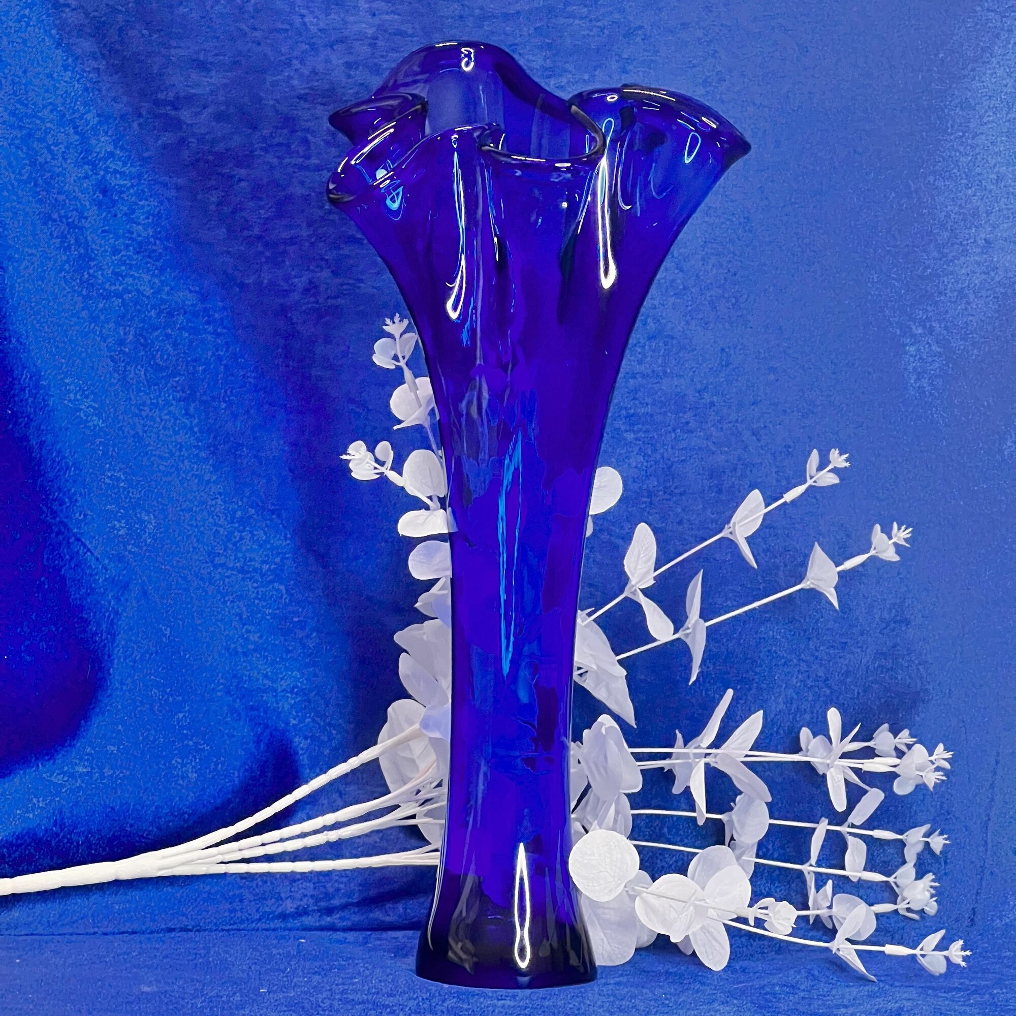 фото Ваза из цветного стекла 40 см Марганец