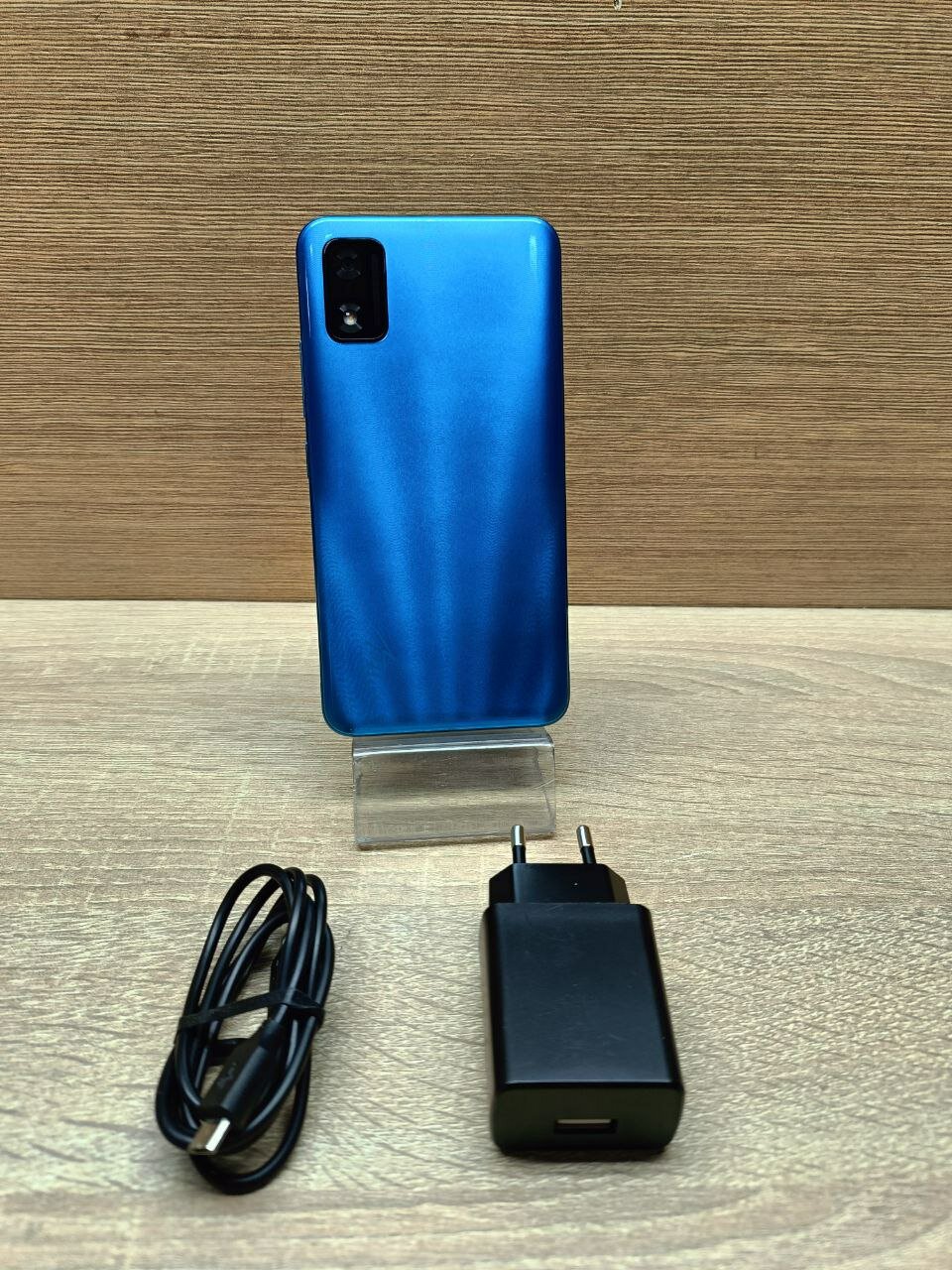 Смартфон Itel A17 1/16 ГБ Global для РФ, 2 micro SIM, светло-синий — фото 1