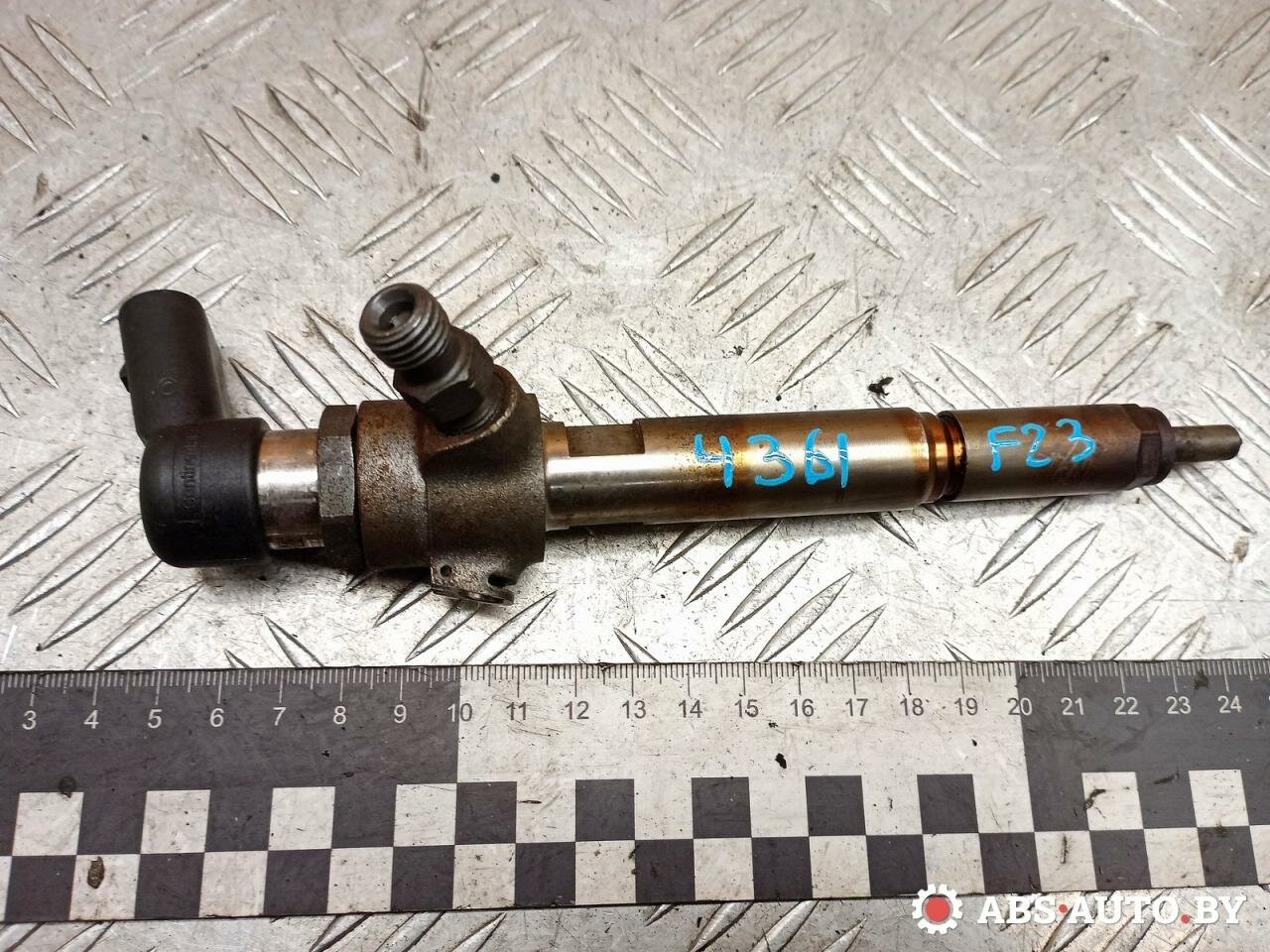 Форсунка топливная Renault Megane 2 арт. 103.98.10-P2553188