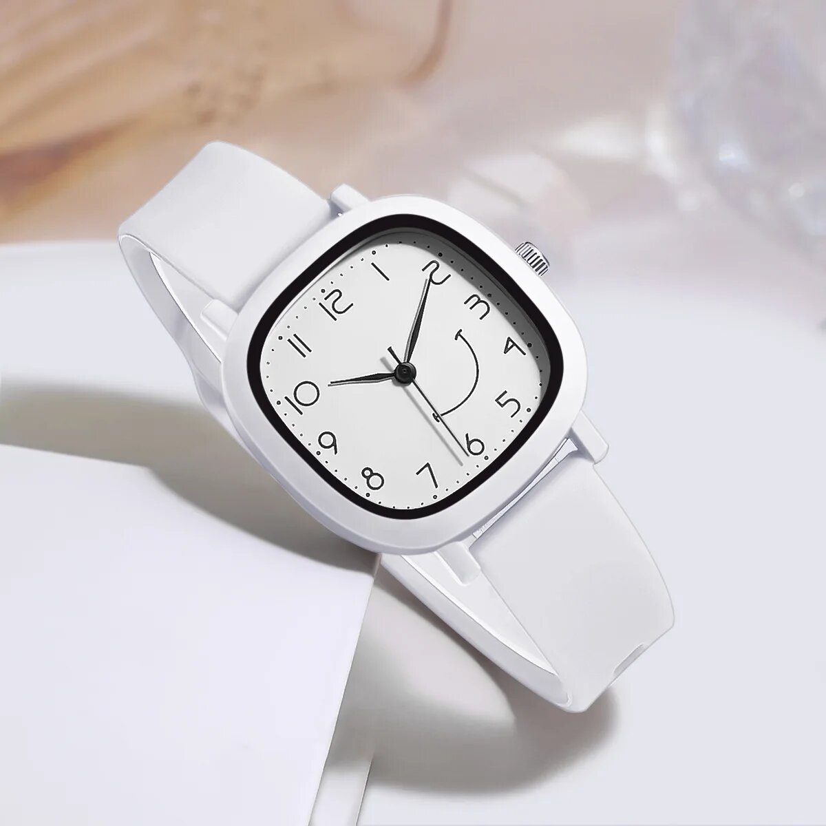 Наручные часы MOONBIFFY, белый,
