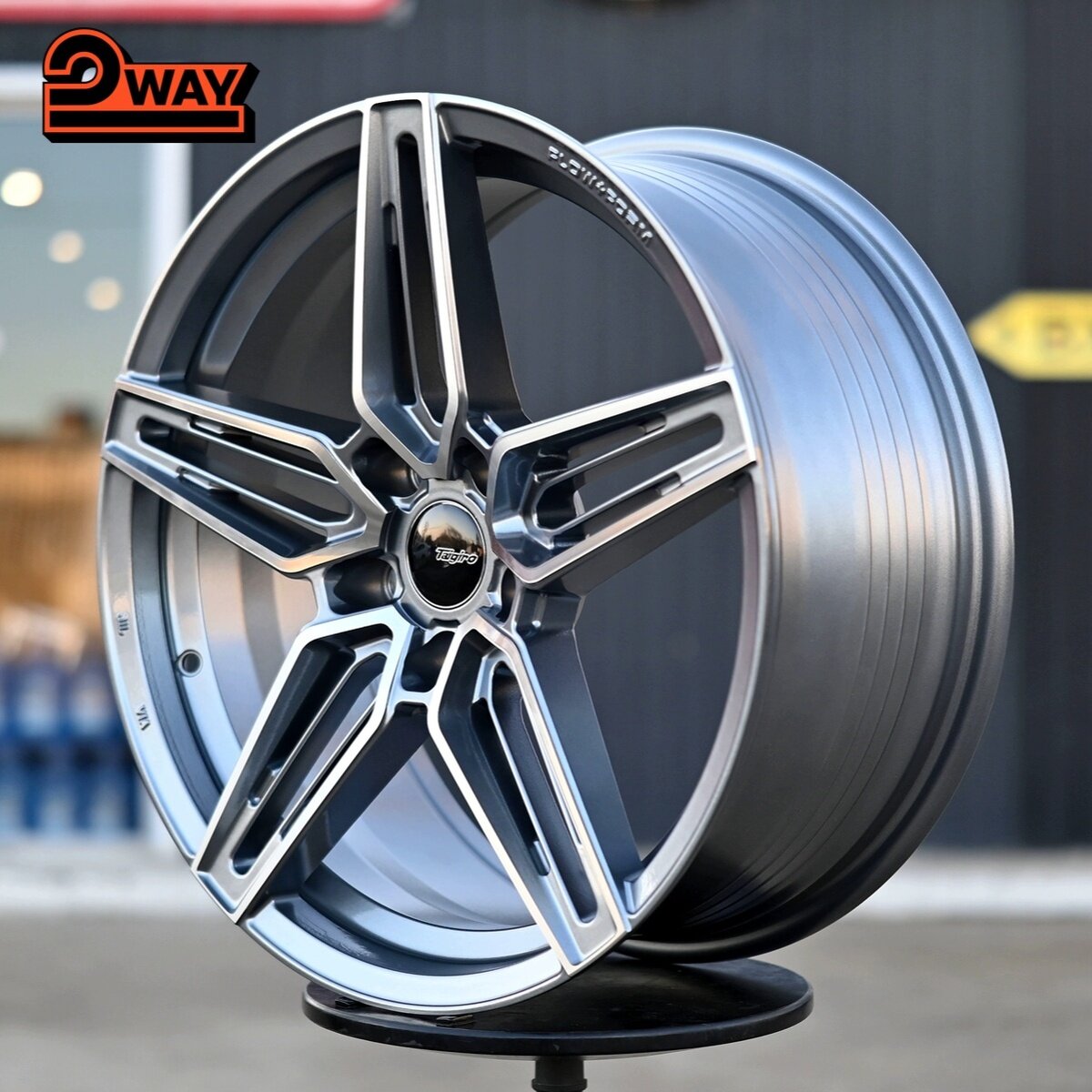 Taigiro Топ дизайн Колесный диск Литой 18x8" PCD5х114.3 ET35 D73.1