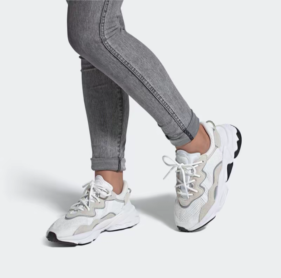 Кроссовки adidas Ozweego, полнота D, размер 41 1/3 EU, белый — фото 1