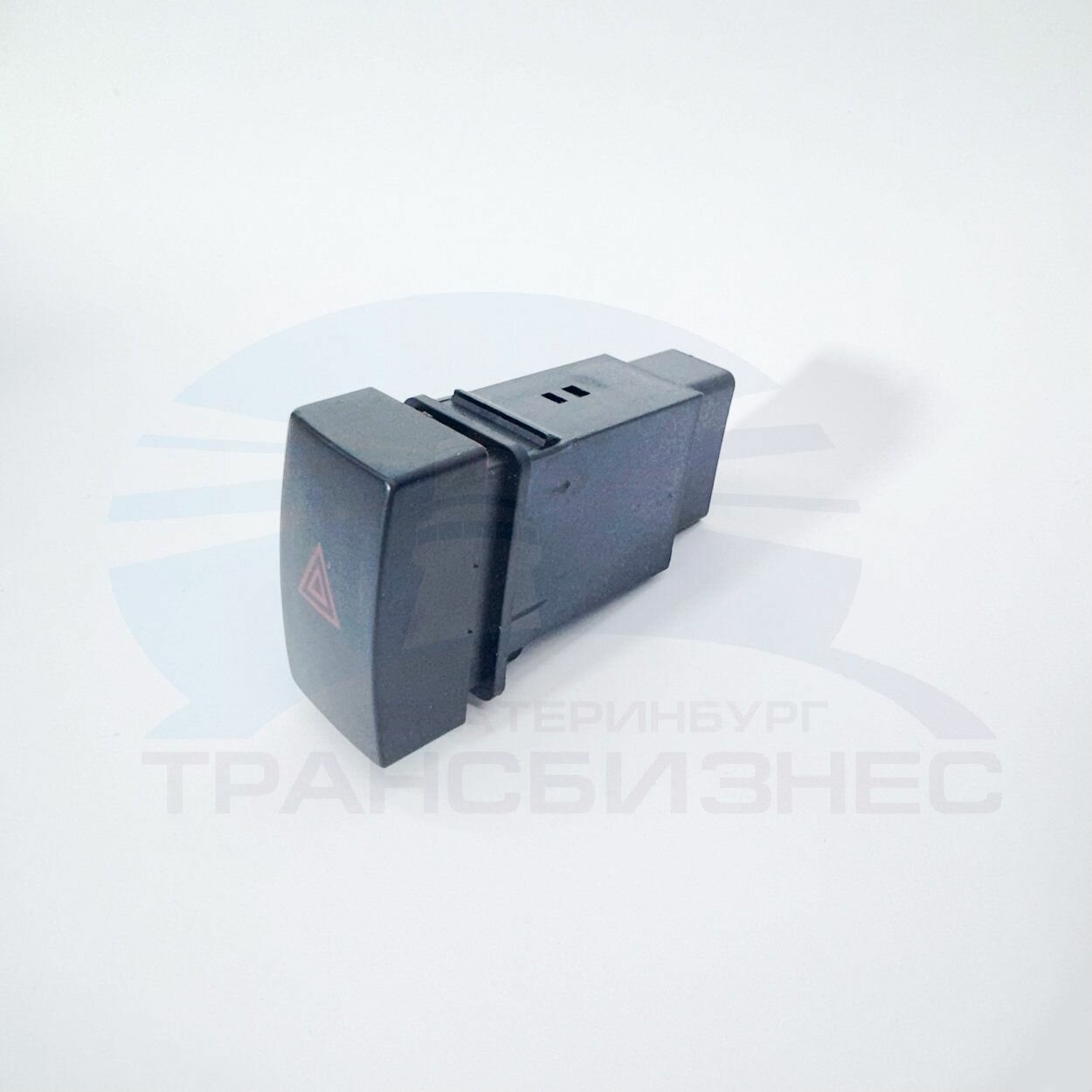 Выключатель (клавиша) аварийной сигнализации FOTON 1039 1049С (12V) (1B18037300024)