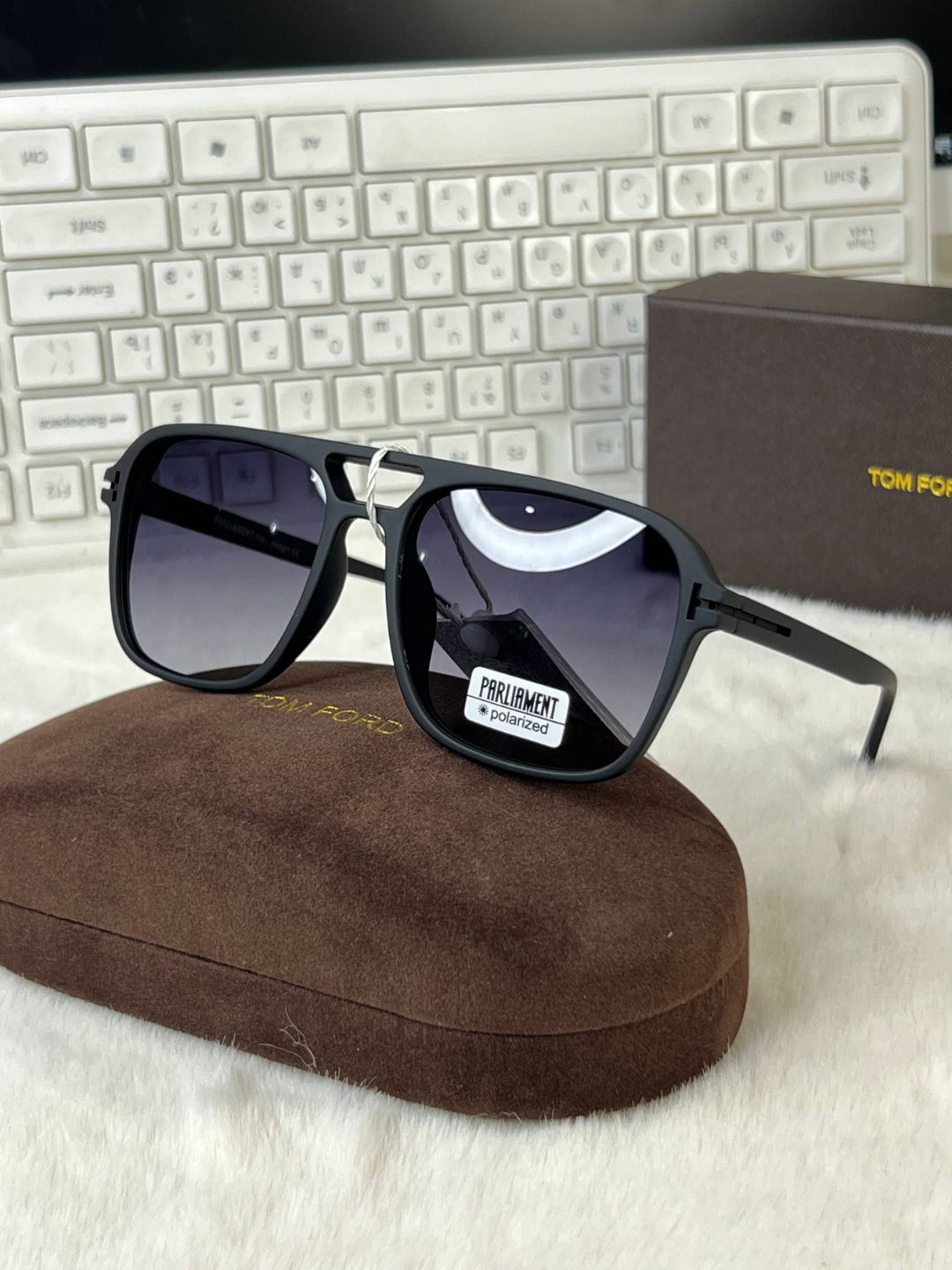 Солнцезащитные очки