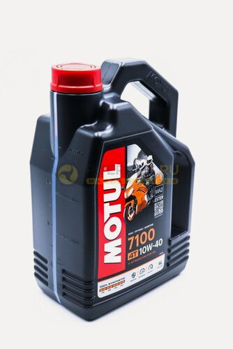 Изображение товара MOTUL 7100 4T SAE 10W-40 4л 104092/112122/112875