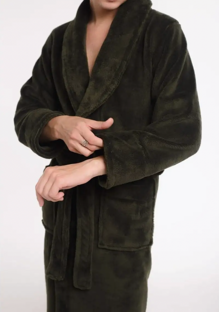 Халат зеленый с длинным рукавом и карманами - фотография № 2