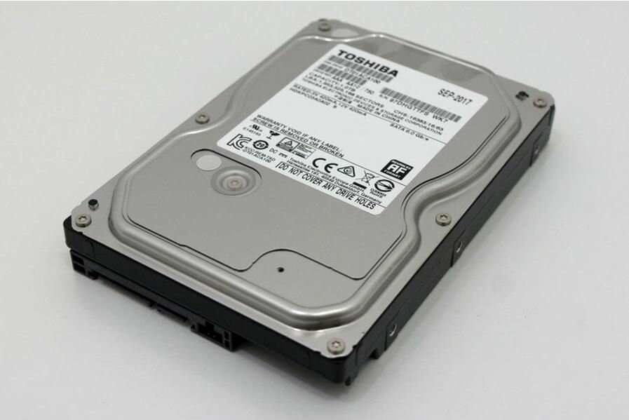 1Тб Жесткий диск 3.5" Toshiba DT01, SATA III, 7200 rpm (DT01ACA100)