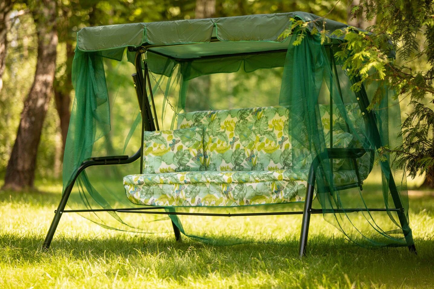 Качели садовые Olsa (Ольса) Варна с1260 зеленый цвет с москитной сеткой