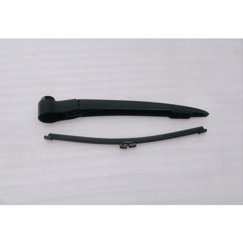 Рычаг стеклоочистителя задний с щеткой 6310110XKQ00A HAVAL F7 1803₽