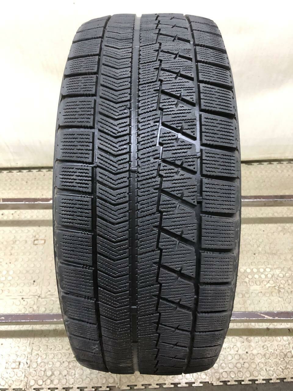 Bridgestone Blizzak VRX 215/55 R16 БУ Шины Зимние