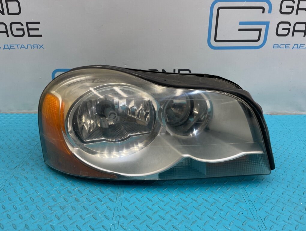 Фара Volvo XC90 2006 C B5254T2 2.5 OEM 31446863
