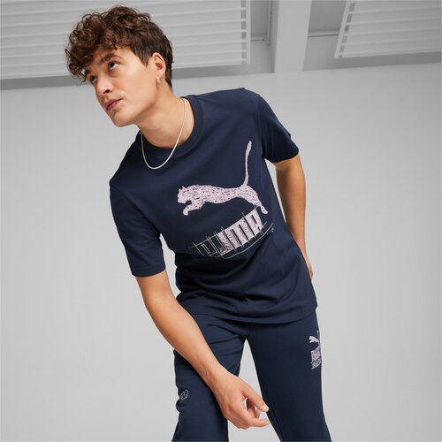 свитшот puma brand love crew размер 46 черный Футболка PUMA BRAND LOVE Graphic Tee, размер 46, синий