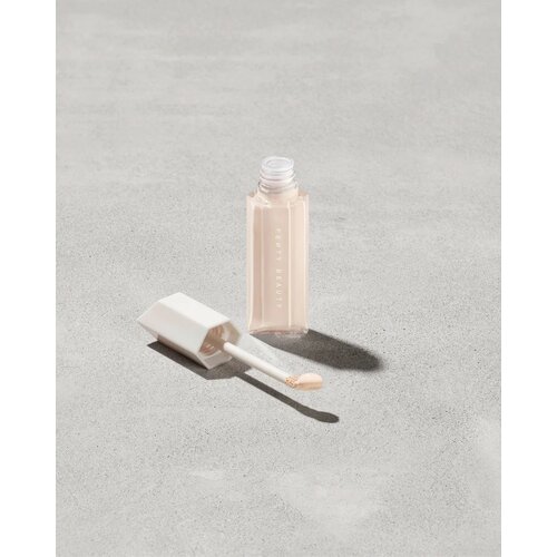 Fenty Beauty Консилер We're Even Hydrating Longwear Concealer, 9 мл. оттенок 100С