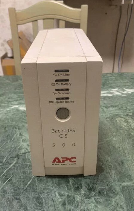 Ибп APC Back-UPS CS 500 + АКБ