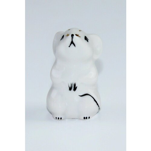 Фарфоровая фигурка, статуэтка Мышонок белый
