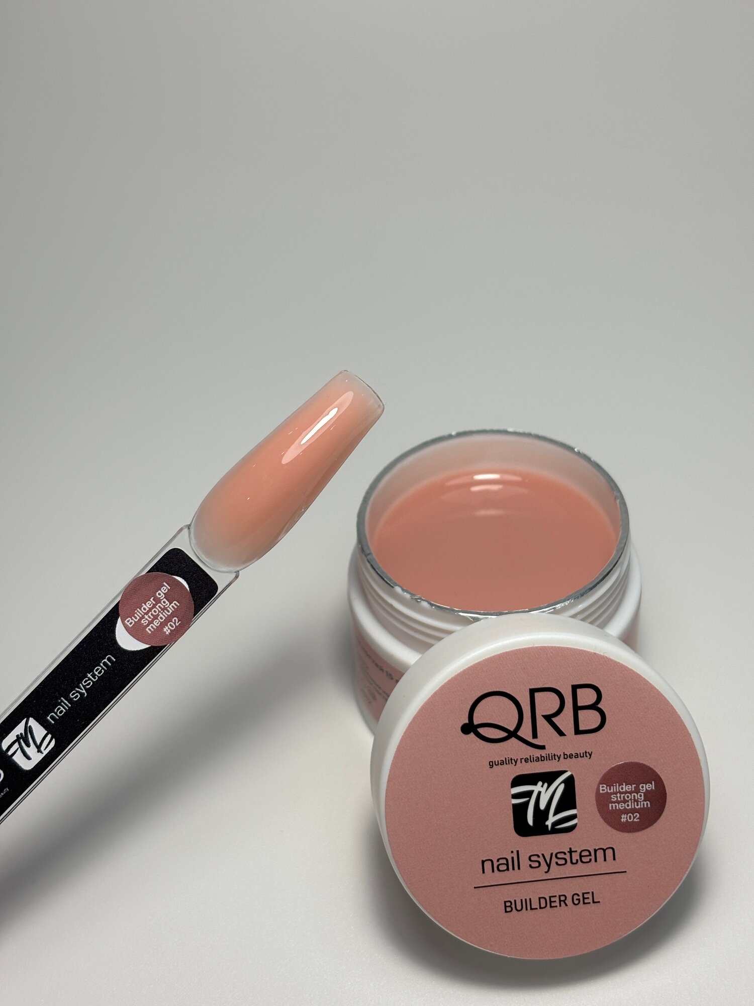Гель для наращивания и моделирования ногтей 02- бежевый QRB, 15 гр
