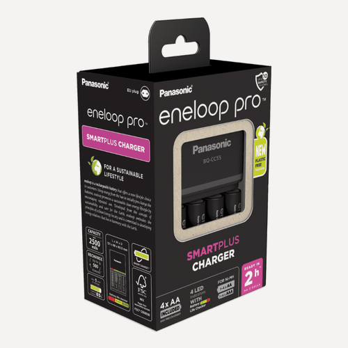 Изображение товара Зарядное устройство Panasonic eneloop pro евро вилка (BQ-CC55) K-KJ55HCD40E Smart&Quick Charger + 4AA2500mAh BL1