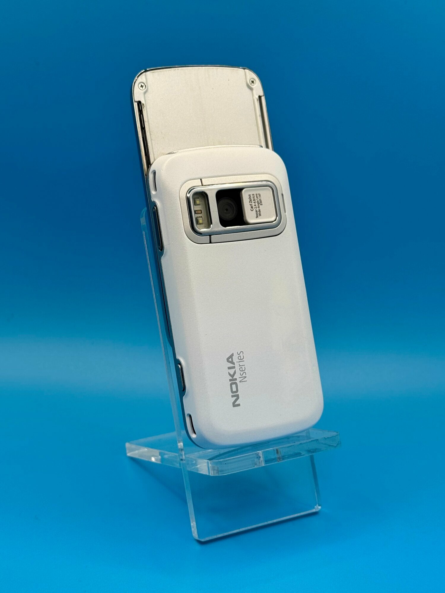 Мобильный телефон Nokia N86 – купить в интернет-магазине