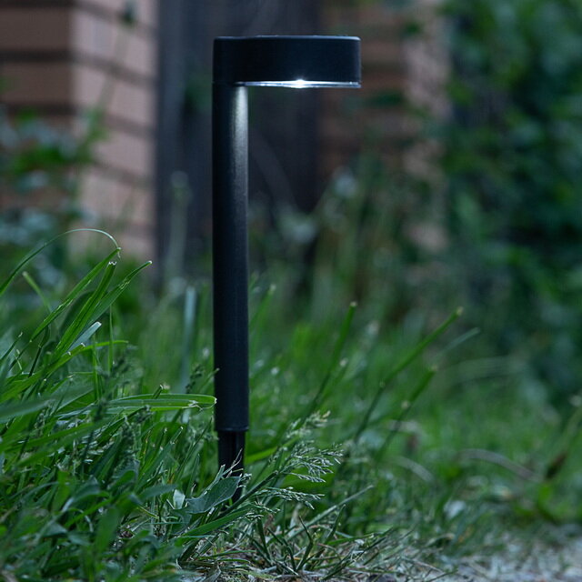 Садовый светильник на солнечной батарее Solar Pembroke 31 см Koopman DX7100020