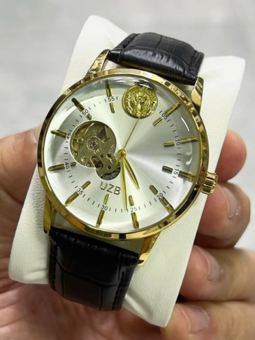 Наручные часы Классика