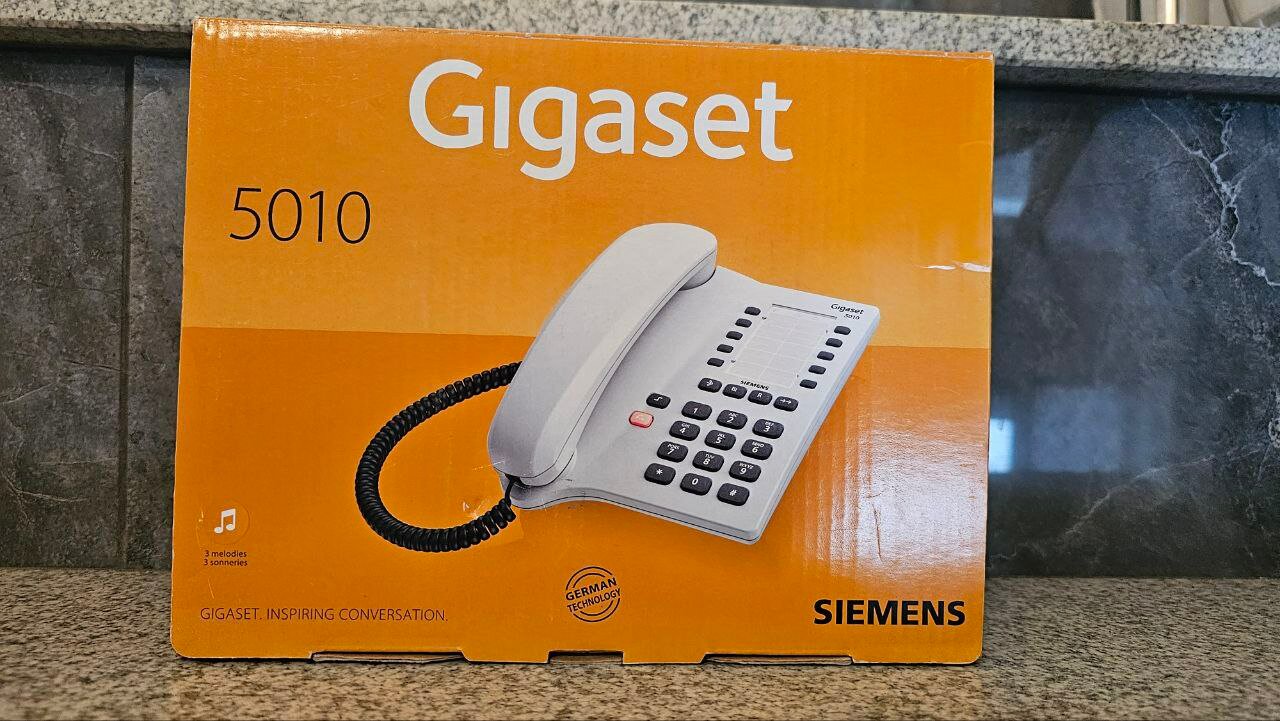 Телефон проводной настольный Gigaset 5010 (светло-серый)