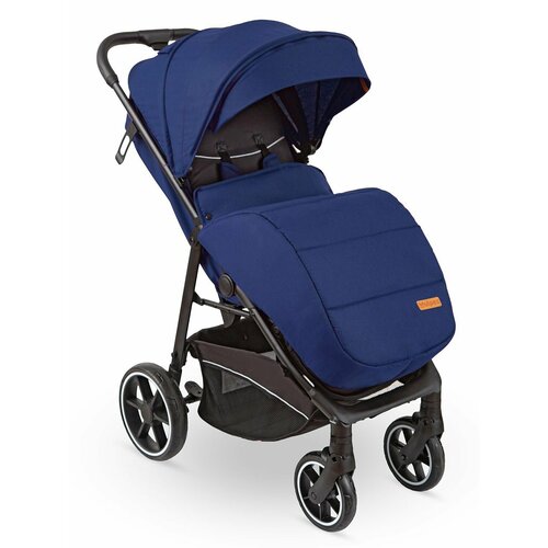 Коляска прогулочная всесезонная с чехлом для ножек